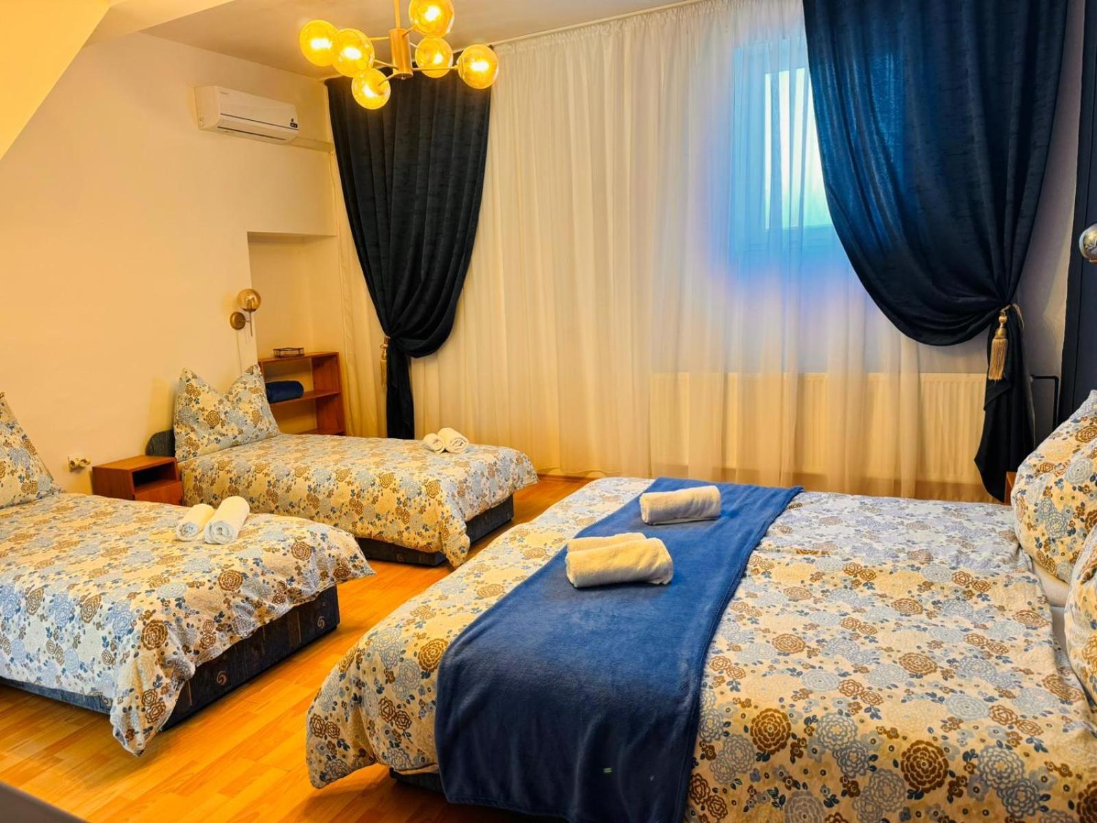 Pensiunea Schwartzy Hotel Makó Екстериор снимка